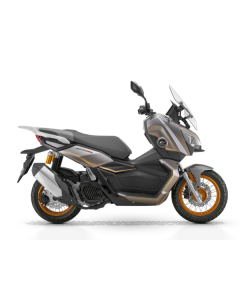 Scuter QJMOTOR ATR 125 putere 14.7 CP benzina 125 cc pornire electrica roti 110/80-14 // 130/70-13